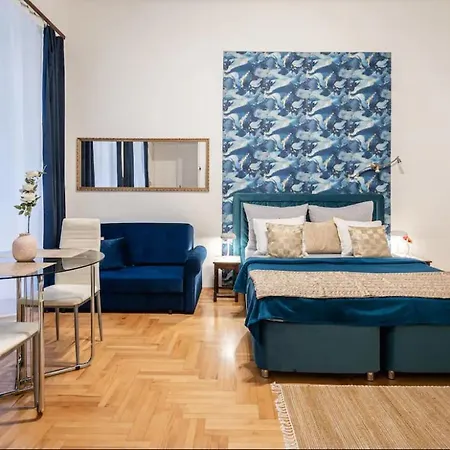 Apartman Opera Courtyard At Luxurious Andrassy Ave. *